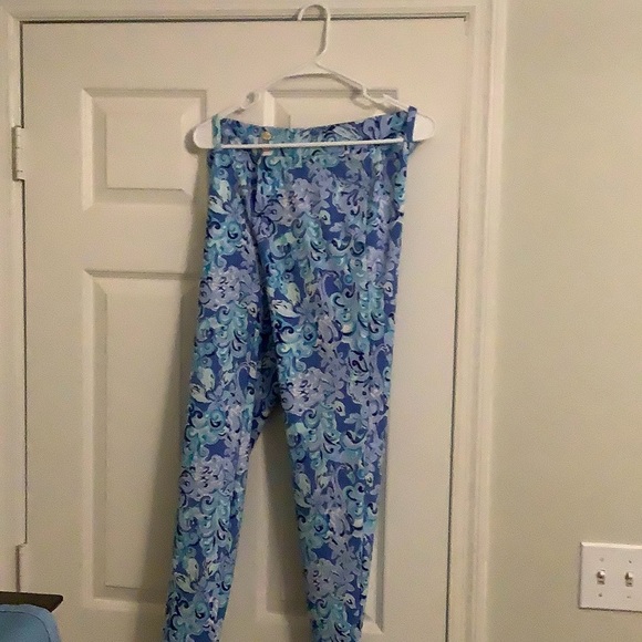 Lilly Pulitzer Pants - Lilly Piltzer, casual or golf pants size 0